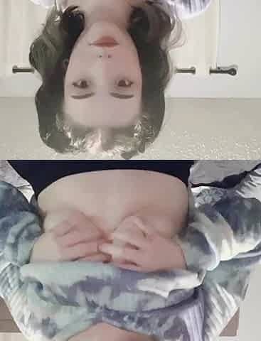 Amateur Webcam Teen Masturbates And Teases