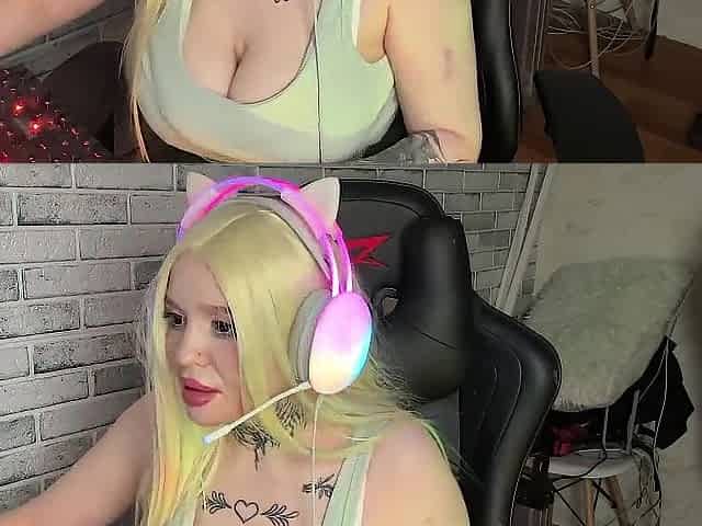 A Real Twich Streamer Got Banged on Live Stream