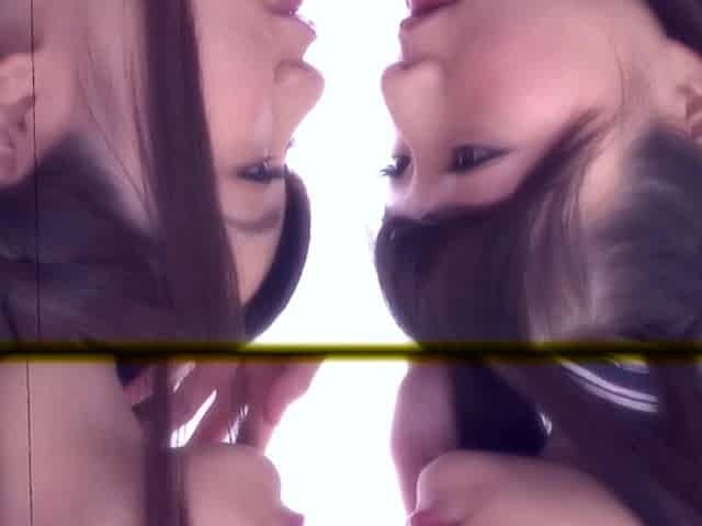 Pussy close up by slutty teen on cam