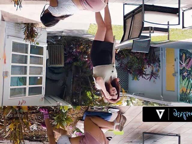 Lustful Cougar Desires To Screw Her Gardener