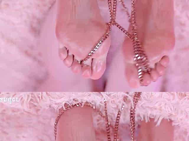 4k close up foot fetish clip