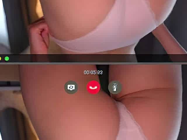 Stepsister Calls U! Flawless Booty and Pants Tease