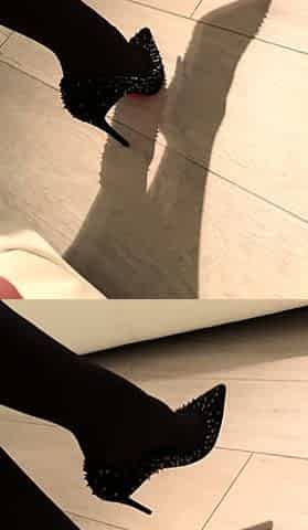 Maitresse Madelines solo foot fetish POV