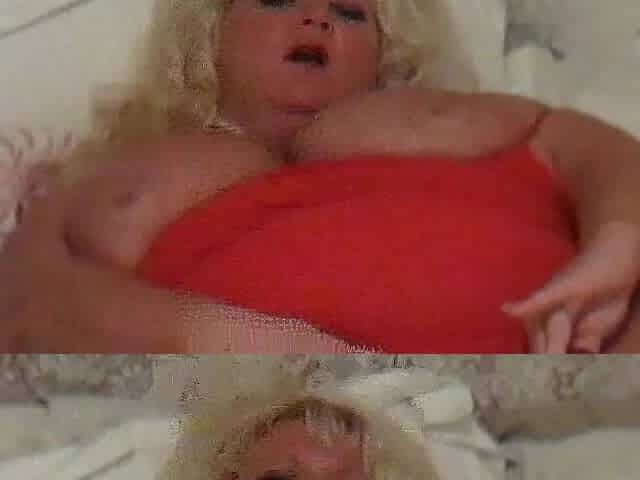 BBW Bad Girls: More BBW Pussy Play in Red