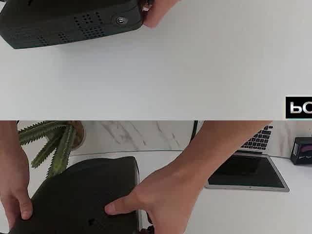 Handyman Drains Knob Inside Livecam Slut