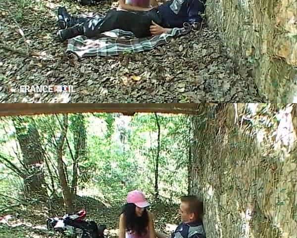 A couple of piggy walkers take a dirty break in the woods!