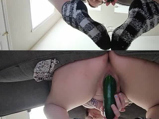 Screwing my vagina with giant cucumber