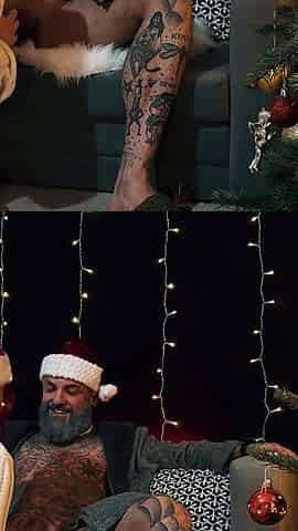 XXX-mas Special - Huge Cumshot