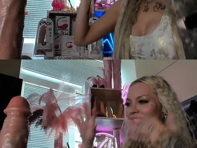 Hot huge titted blonde solo toy fuck