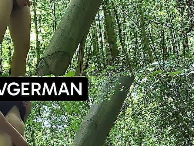 I banged a tree in the Public Town Forrest until i cum hard