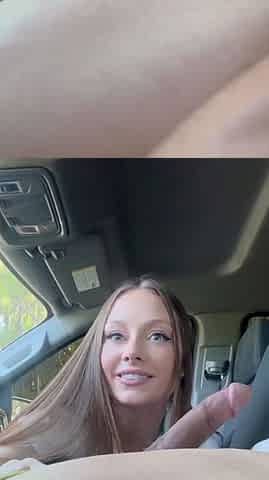 Starbuck Waitress Angelbaexo Sucking Dick In The Car