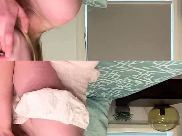 Amateur blonde having solo pleasure
