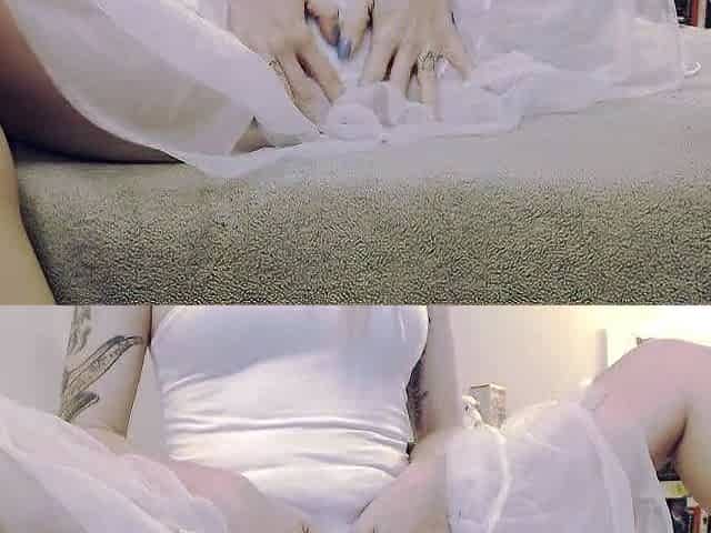 Blonde Teen Solo Masturbating On Webcam