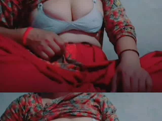 Desi Hot Bhabhi Is Masturbating Alone in the House Masturbating Her Hot Pussy Very Fast in Passion to Satisfy Her Lust Many