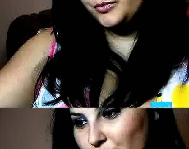 Big Beautiful Busty Webcam Girl