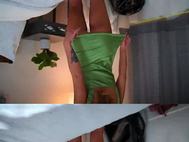 I accidentally cum inside my stepmom at the hotel room