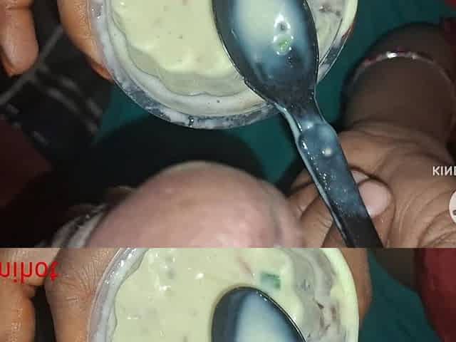 The Stepsister-in-law of the Village Put Cream in Milk and Put It in the Mouth of the Land.