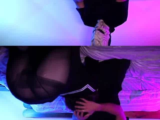 Succubus Beauty Straddles Dong - Bella Hentaigirl