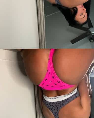 Cute blonde amateur webcam teen masturbating