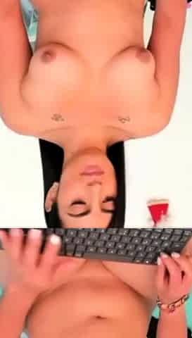 Latina naked masturbates with her fingers