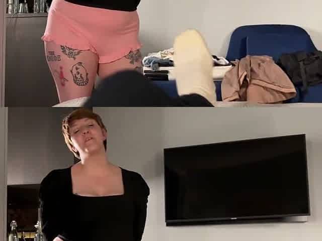 Casting Curvy: Step Sister Desires to Take Images for Art Project