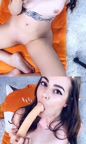 Blonde amateur teen with sexy body toying on cam