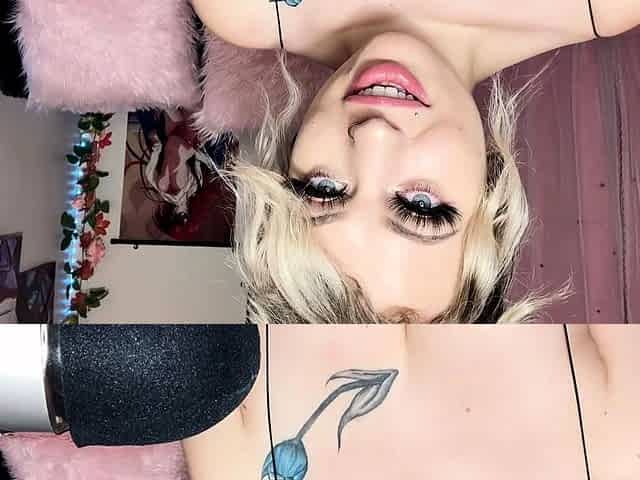 slut his tall blonde fetish flashing ass on live webcam