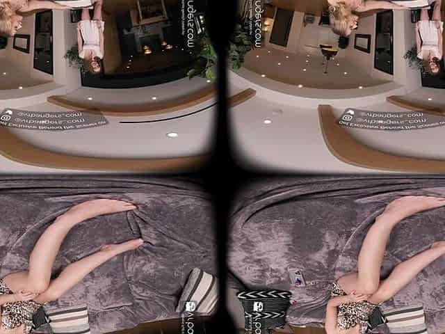VR Bangers Hawt Women Anna Claire Clouds & Laney Grey In VR Porn
