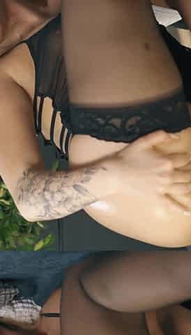 4K Sloppy Loud Queef Farting Play