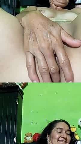 2 Dildos Fuck Me I Am a MILF That Wants to Be Fucked P1