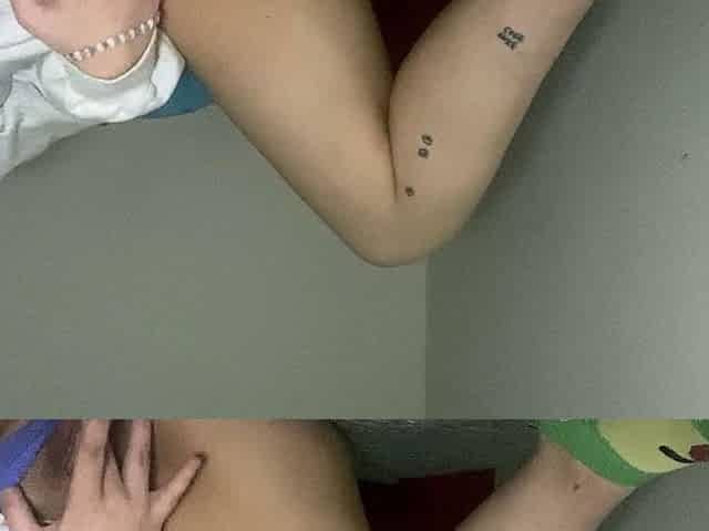 Romanian amateur webcam teen masturbate