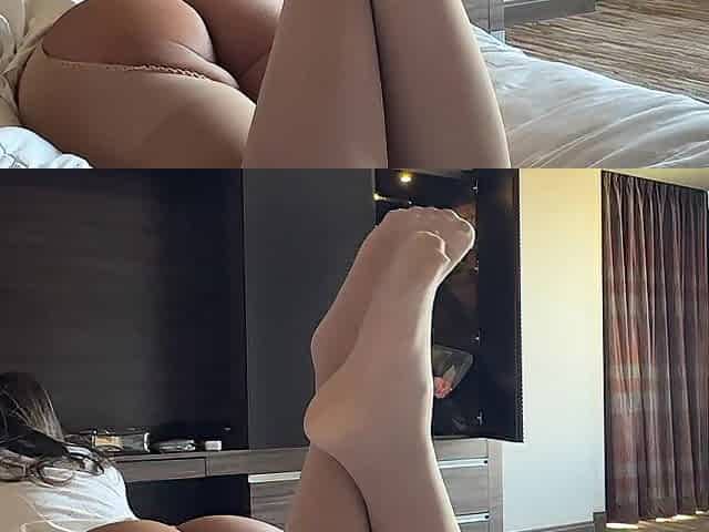 U got caught take photos of my feet !