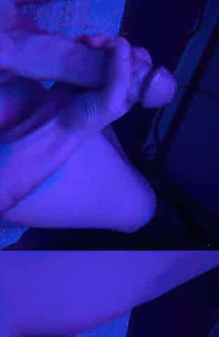 Solo jerk off