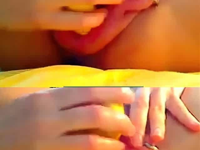 Extreme Pussy Pumping: Banana Fist on Webcam