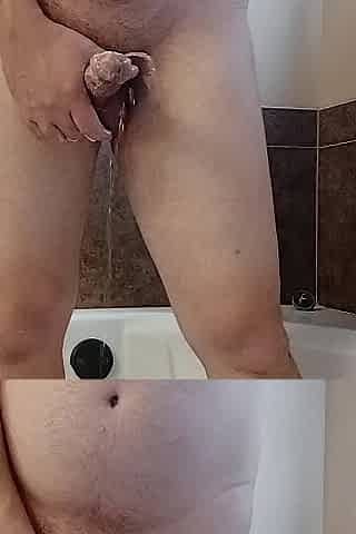 Pissing Masturbation