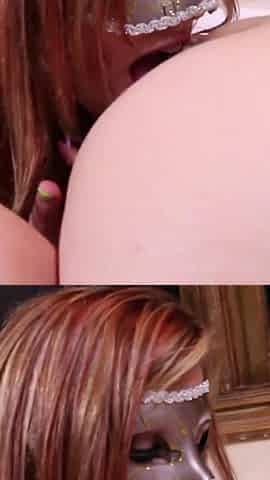 Threesome lesbian action in the bathroom
