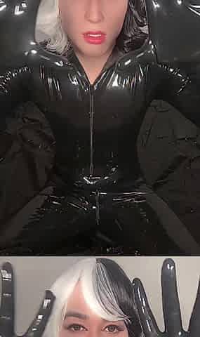 Latex Catsuit Dominant-bitch in Boots Will Make U Desire Knob