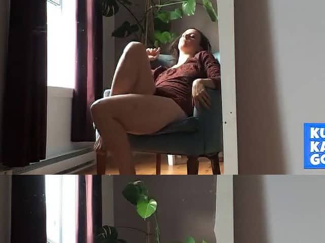 Real amateur married gal selfie 1