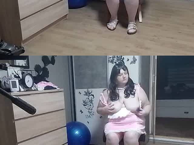Thick SSBBW Shows Herself Horny