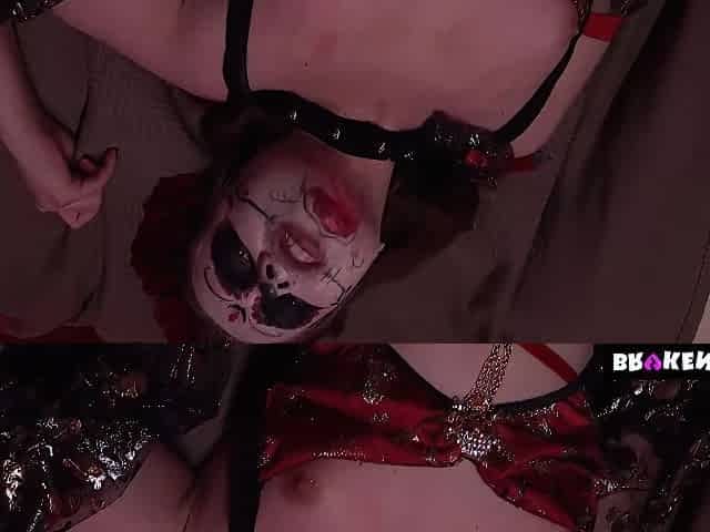 Luna Hazes Spooky Anal Booty