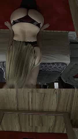 My stepsiset sucked my jock so well that I was off in seconds 'coz of her constricted snatch