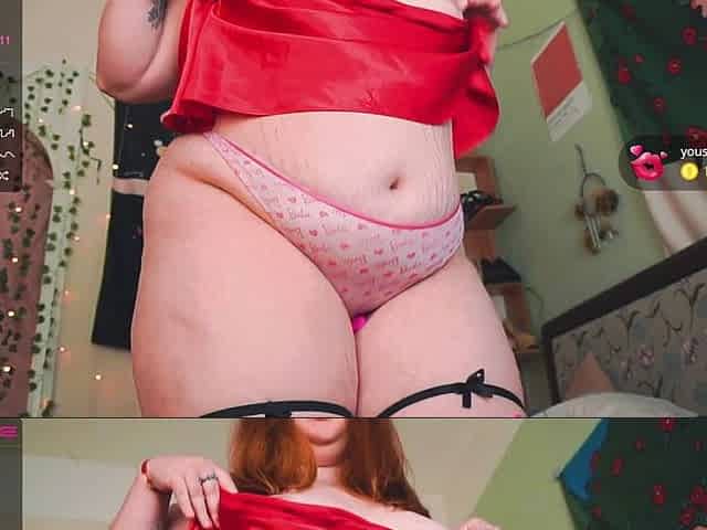 Sexy BBW Strip