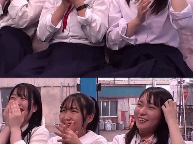 Japanese Teen 18+ Handjob While Giving Rimjob
