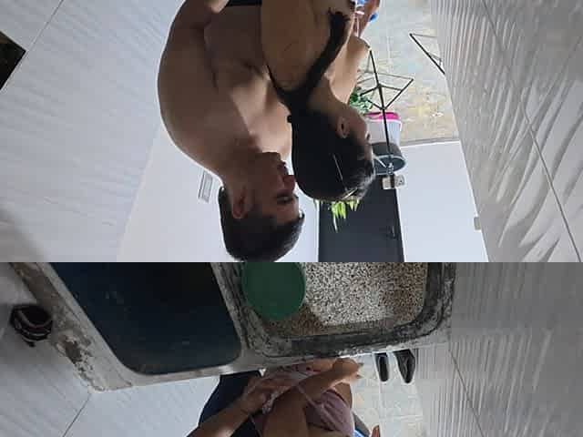 The Housekeeper Wants to Eat the Boss's Dick