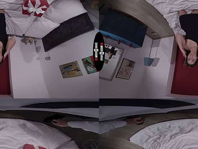 Moona Snake VR Porn: Pussy As A Gift - DarkRoomVR