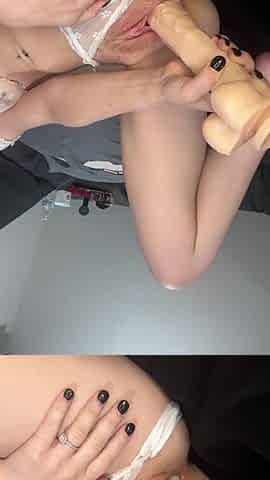 Solo masturbation with a 12 inch sex tool ????