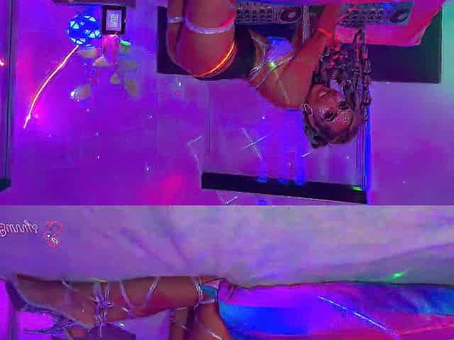 Luna Colombiana Takes Control During a Heated Strobe-lit Bedroom Scene