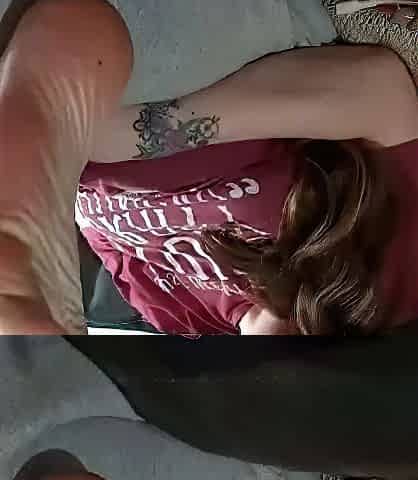 Hot amateur webcam teen masturbates for their fans