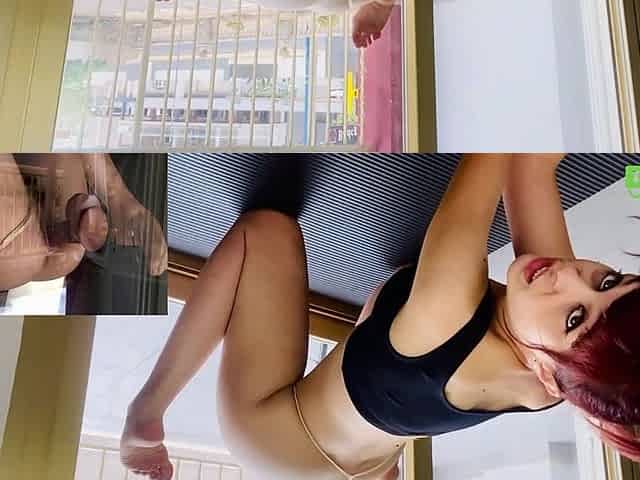 Te Insulto Mientras Me Follo Un Dildo Contra La Ventana