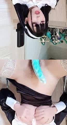Japanese black girl toys masturbation